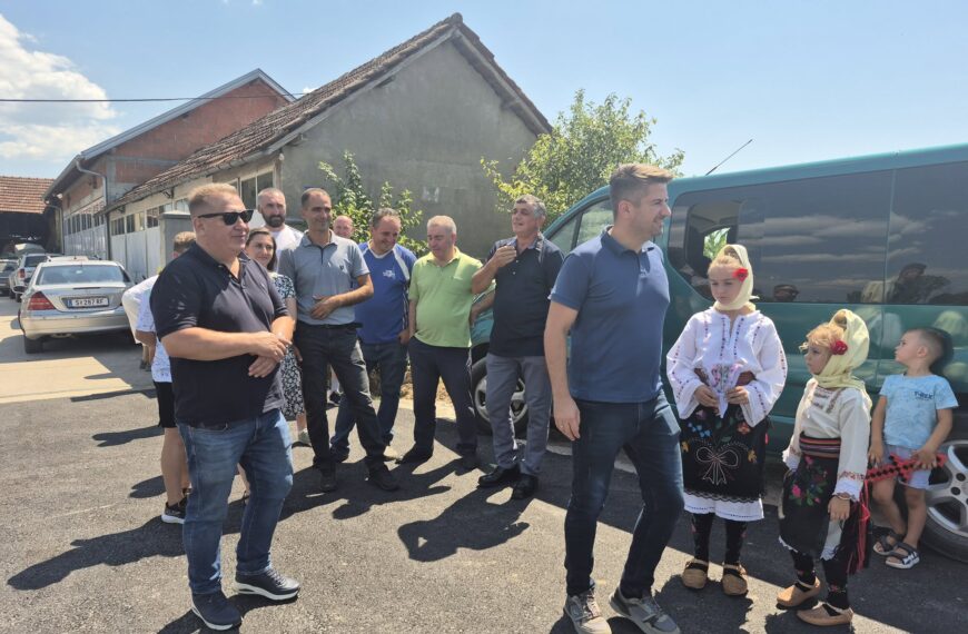 Нови асфалт повезао Бусур и Купиновац – завршени радови у Буљанској улици